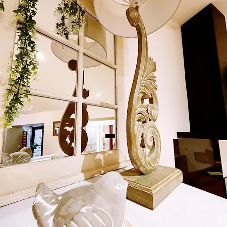 شقة Flor De Lys - Centre Historique أوش
